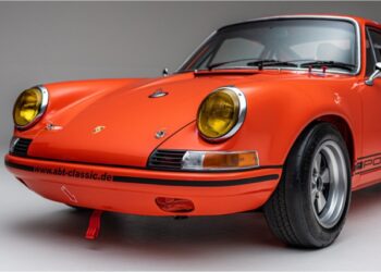 Porsche 911 ST Historic Prototype Lights