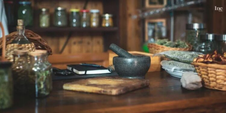 Exploring Alternative Medicine: What Works and What Dosen’t